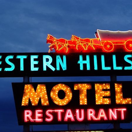 سارية العلم Western Hills Motel المظهر الخارجي الصورة