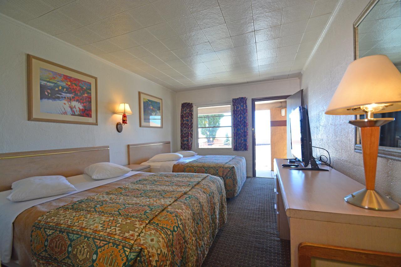 سارية العلم Western Hills Motel المظهر الخارجي الصورة