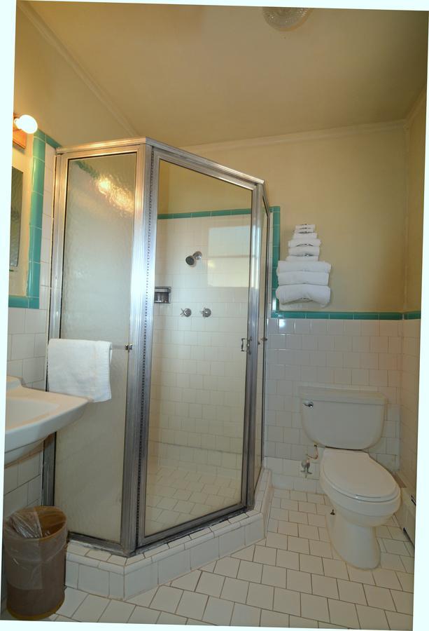 سارية العلم Western Hills Motel المظهر الخارجي الصورة