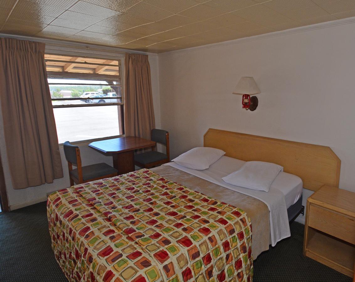 سارية العلم Western Hills Motel المظهر الخارجي الصورة
