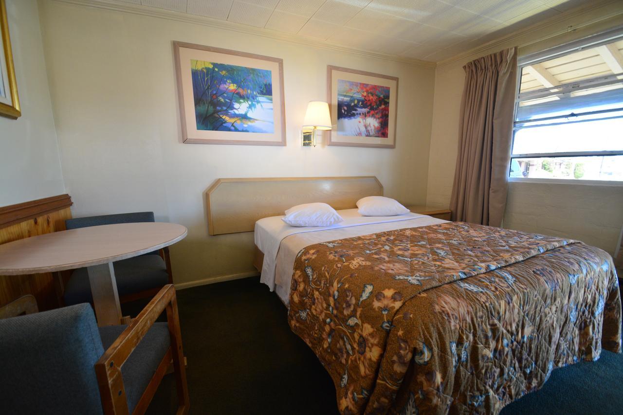 سارية العلم Western Hills Motel المظهر الخارجي الصورة